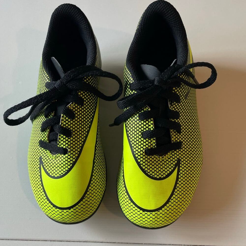 Nike Jr Bravata II FG Kids Soccer Cleats Sz 11C Black Volt #844442-070
